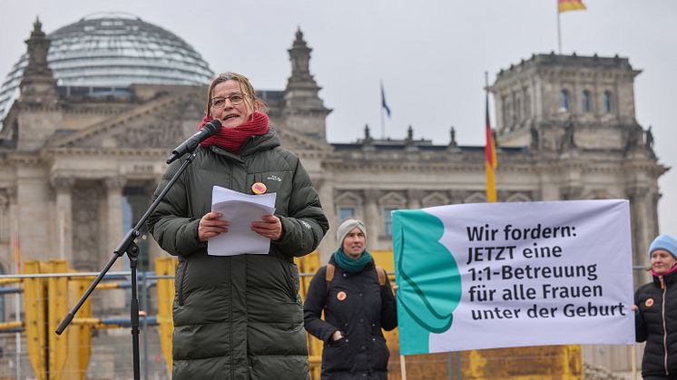 Hebammenverband fordert gesetzliche Betreuungsgarantie für alle Frauen