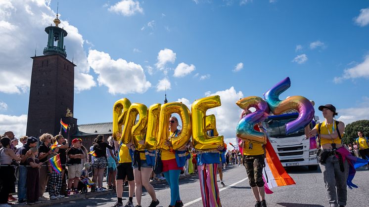 En halv miljon under Stockholm Pride Parade