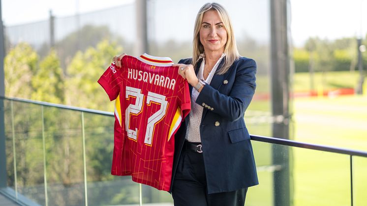 Husqvarna och Liverpool Football Club bryter mark med globalt partnerskap 