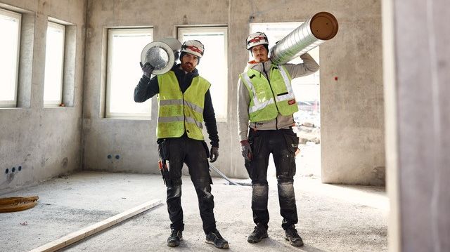 Svenska Sparc Group startades år 2021 och består i dag av 86 bolag och cirka 1 100 medarbetare inom VVS, el, tele, datateknik och automation samt lås, larm och passersystem.
