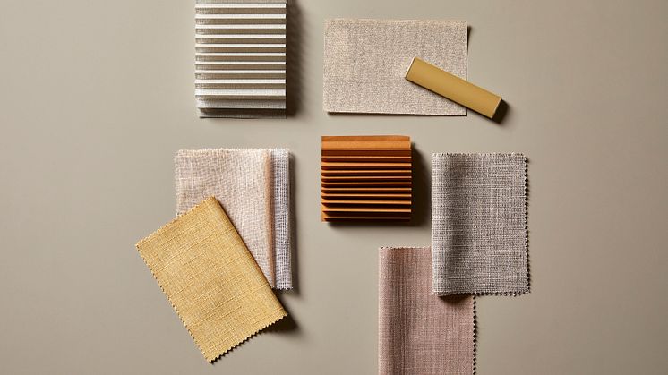 Som noget nyt kan man nu bestille en inspirationsæske med gardinprøver hos Garant. Foto: Garant.