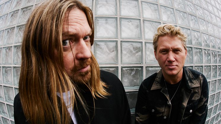 JOHNOSSI SLÄPPER SITT ÅTTONDE ALBUM ”FOREVERS”  - SLÄPPS 27 SEPTEMBER MED PÅFÖLJANDE LÅNG TURNÉ