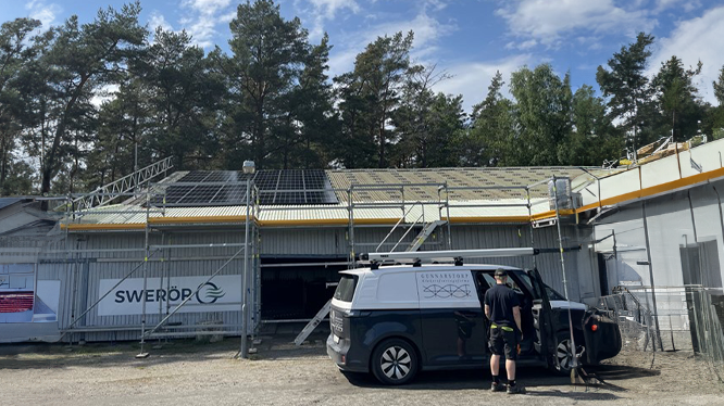 Sätila Sportklubbs installation av solceller förväntas spara 57 567 kWh per år, och minska koldioxidutsläppen med 27 009 kg årligen. 