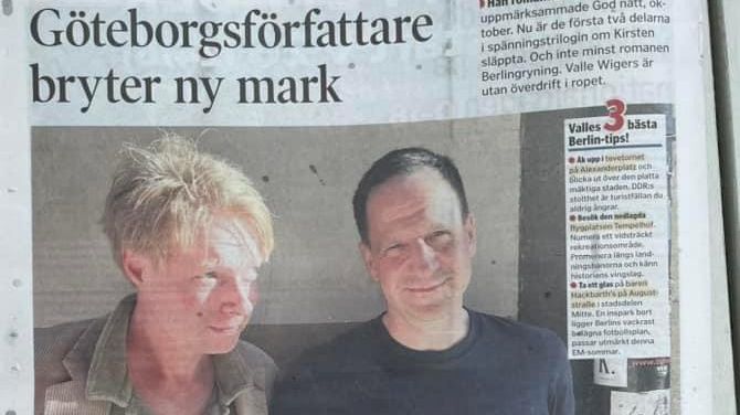  Författarduon Valle Wigers och Peo Bengtsson uppmärksammad i lokalpressen