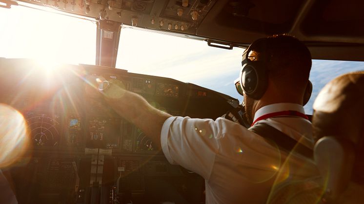 Norwegian inicia una colaboración con academias de formación de pilotos en España, Noruega, Dinamarca y Suecia.