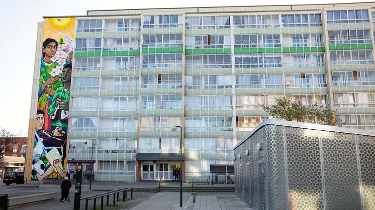 På Bennets väg 47 och 49, vid Örtagårdstorget, pågår nu uthyrning av nya lägenheter som är inflyttningsklara i april 2025. Foto: Miriam Preis