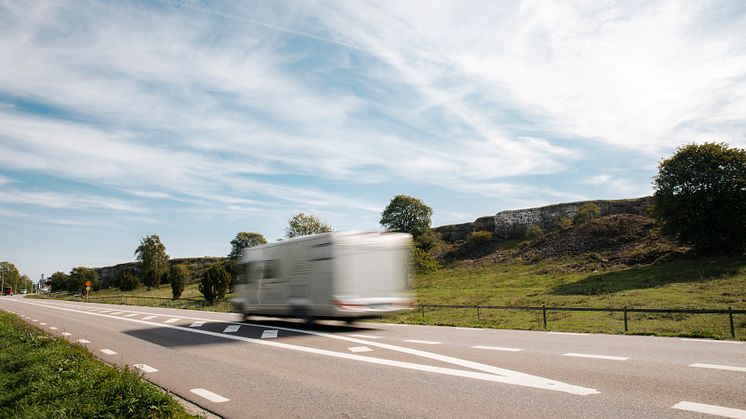 ölands omtyckta husbilsbroschyr, nu tillgänglig på fem språk!