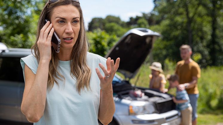 Hvert år frem mod sommerferien får mange danskere serviceret bilen, men mange glemmer at få tjekket klimaanlægget, og det lægger nemt en dæmper på den gode feriestemning, når turen går sydpå mod varmere himmelstrøg. Foto: PR.