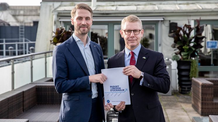 Axel Conradi (M) och Kristoffer Tamsons (M)