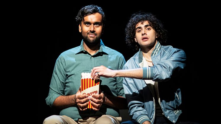 Raj Khera och Harry Singh i The P Word av Waleed Akhtar på GEST. Foto: Lina Ikse