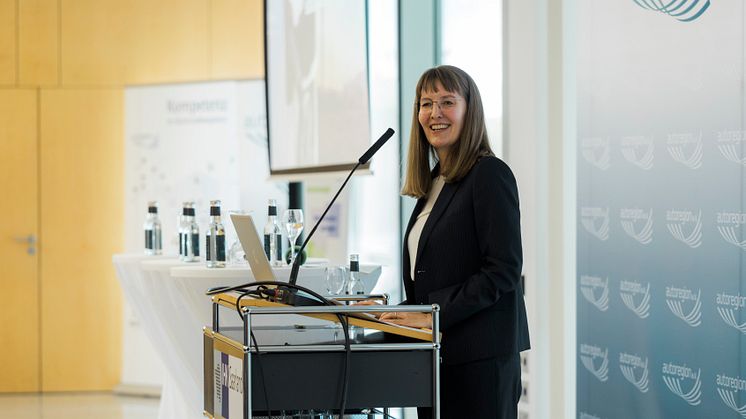 Bidirektionales Laden und Energiespeichersysteme als Schlüssel für eine nachhaltige Energieversorgung