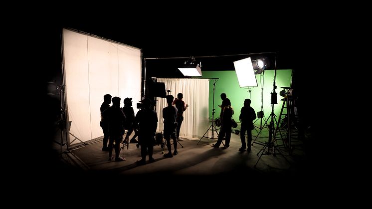 silhouette-images-of-video-production-behind-the-s-2025-03-06-03-50-49-utc.jpg