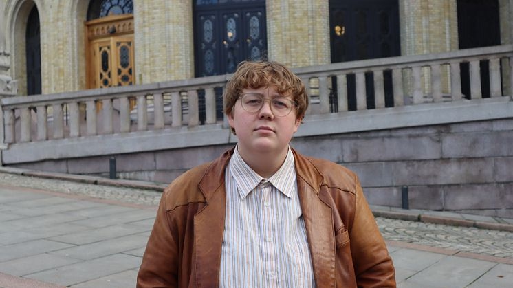 Å ikke sette et eget nasjonalt mål om utslippskutt er et svik mot framtidige generasjoner, sier leder i Changemaker, Marte Hansen Haugan.
