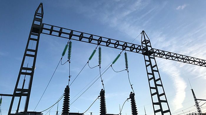 Från och med 1 april kommer Jönköping Energi Nät justera den fasta elnätsavgiften.