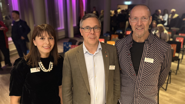 Zana Zgog näringslivsutvecklare, Johan Söderberg och Magnus Runesson samhällsbyggnads – och näringslivschef, arrangörerna bakom Höstbuffén 2024.