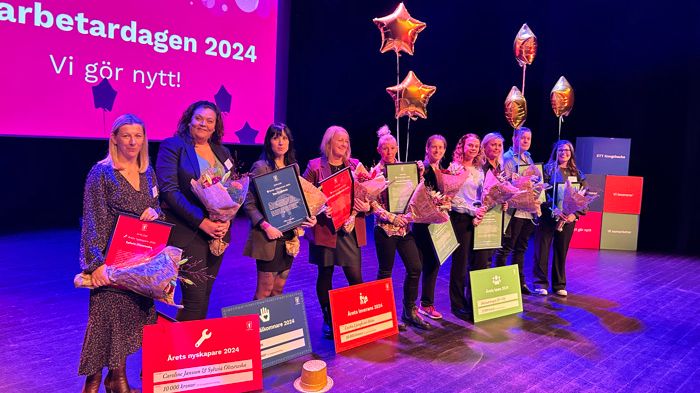 Vinnare från förra årets Medarbetardag i de fyra kategorierna: Årets nyskapare, Årets välkomnare, Årets leverans och Årets team.