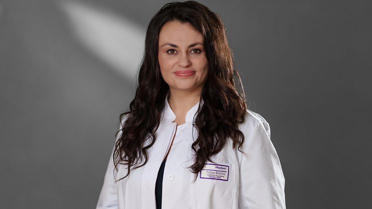Hep Yulia Blatska_A741181-b.jpg
