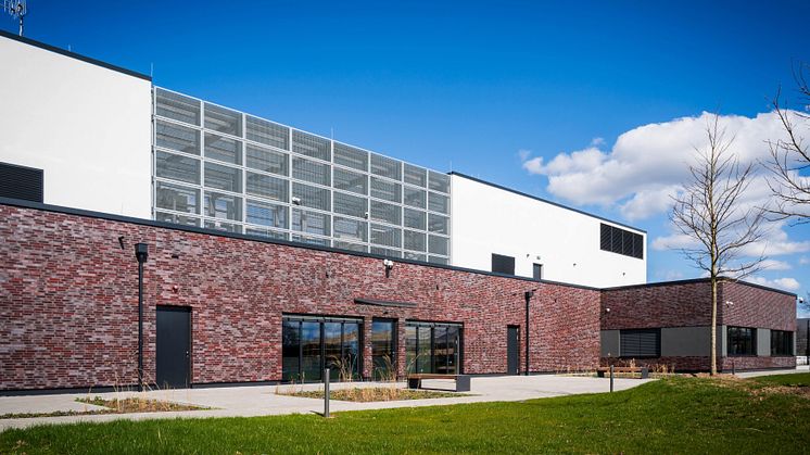 Mit der IT-Abwärme des neuen Rechenzentrums plant AKQUINET naheliegende Gebäude zu versorgen. Foto: AKQUINET