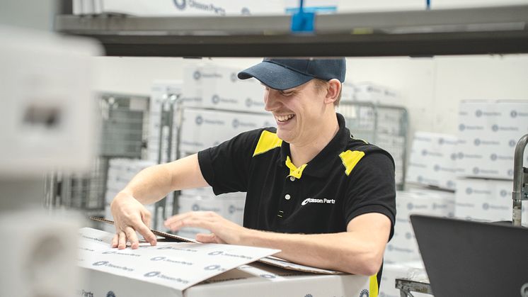 Olsson Parts säkrar reservdelar för lantbruk och entreprenad med svenskt lager, egen produktion och leverantörer i Europa.