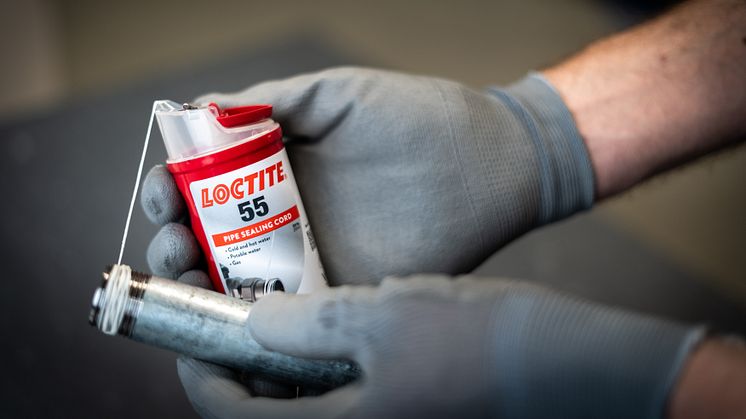 Loctite 55