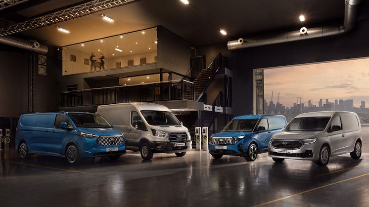 Elektroschub für die Produktivität: Jetzt bietet Ford Pro jeden Transporter der Transit-Familie auch elektrifiziert an