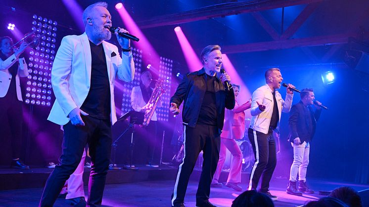 Arvingarnas krogshow "Festen" förlängs med 15 nya föreställningar hösten 2025!