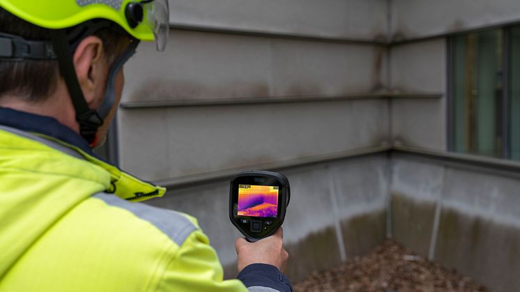 Den nya IR-kameran från FLIR, E8 PRO, erbjuder innovativa funktioner för exakta mätningar och omfattande utvärderingar.