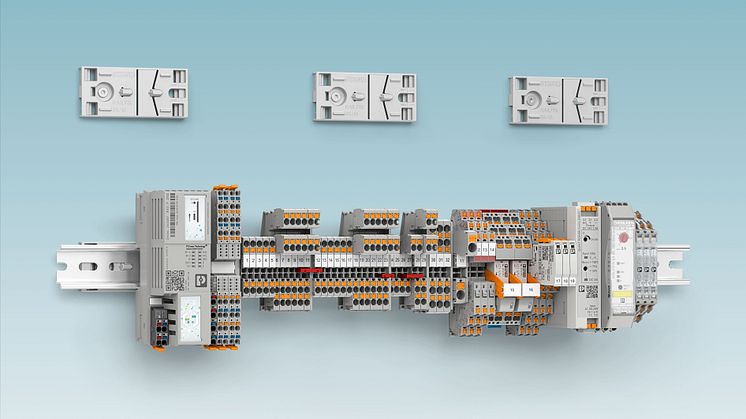 Fullständigt bestyckade plintrad färdig att skjutas på de förmonterade adaptrarna RailFIX