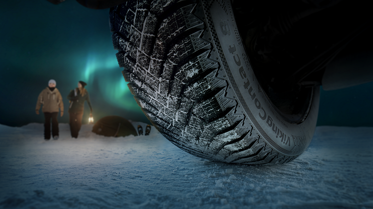 VC8_Northern lights - Main Shot. Product. V6