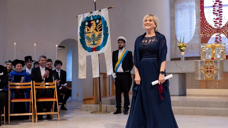 Rose-Mharie Åhlfeldt installeras som professor.