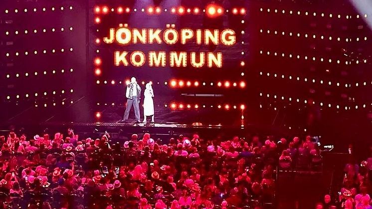 Melodifestivalen 2025 leddes av Kristina ”Keyyo” Petrushina och Edvin Törnblom som under deltävling 5 i Jönköping uppträdde med ett nummer tillägnat staden.