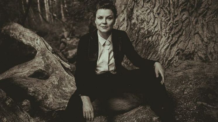 Rebekka Karijord, musiker och komponist, reser till Piteå. Foto: Olof Grind.