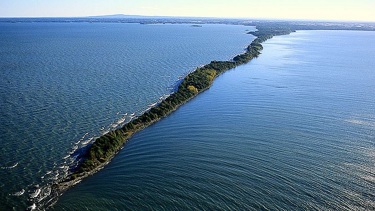 Hindens rev lockar besökare från hela landet och även utländska gäster, som vill uppleva den spektakulära geologin och omväxlande naturen. Foto: Svante Hultengren.