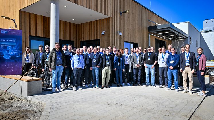 Das CIO Network der IHK Schwaben traf sich noch vor der offiziellen Eröffnung im LEW Green Data Center.