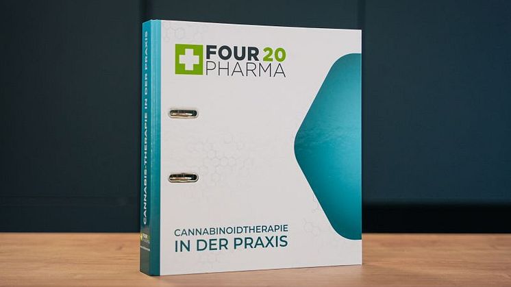 Im praktischen Ordner: Der Leitfaden für die Cannabinoidtherapie in der Praxis