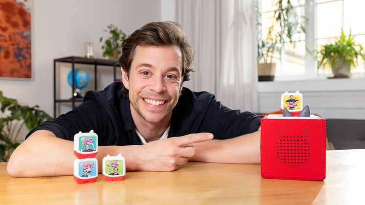 Lieblings-Botschafter für Clever Tonies:  Tobias Krell mit eigenem „Checker-Set“ für die Toniebox