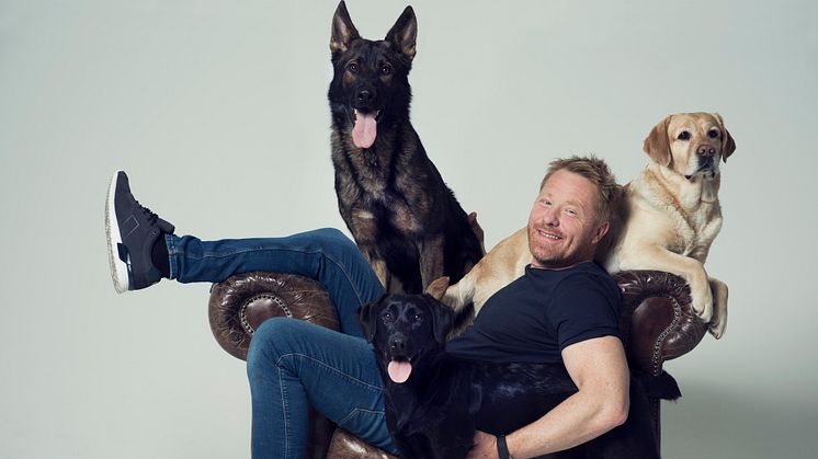 Efter hundcoachens musiksläpp: “Jag är överväldigad av det positiva mottagandet”