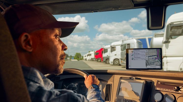 Garmin stellt neue smarte LKW-Navis mit Community Features vor 