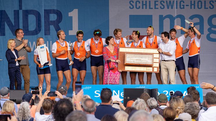 Das Ruderteam aus der Niederlande feierte zum ersten Mal ihren Sieg beim SH Netz Cup.