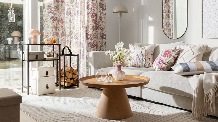 Rusta_2025_S1_livingroom_news-I.jpg