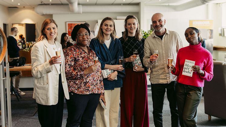 Tre av de fyra bolagen som gjort exit tillsammans med Krinovas business designer fr v: Klara Lindström, Krishma Baptiste, Stephanie W Godée, Emma Itting, Massimiliano Pattara och Amankwa Baptiste.
