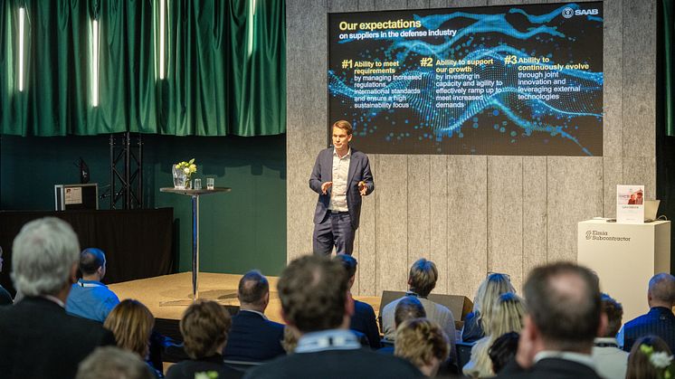 Kristofer Ternstedt, CPO and Head of Group Procurement, Saab, drog storpublik till sitt föredrag om de ökade kraven på underleverantören till försvarindustrin under Elmia Subcontractors andra dag.
