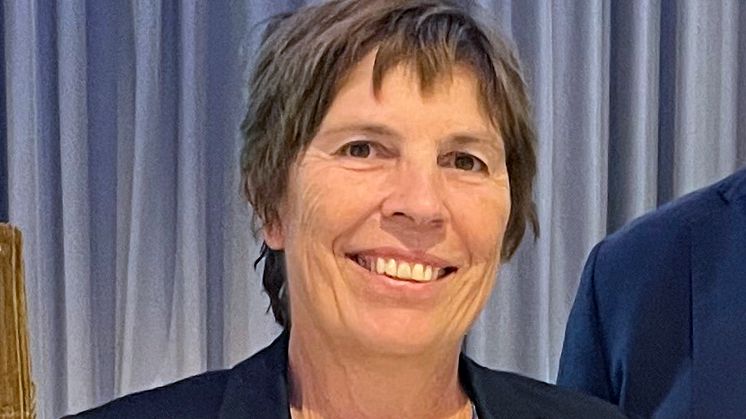 „In der Politik geht es immer in erster Linie um Macht und Einfluss, das Interesse an der Gesundheitsversorgung der Bevölkerung wird da leicht Mittel zum Zweck“, bedauert Dr. Petra Jessen.