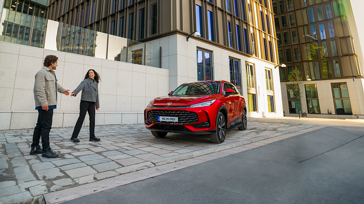 MG HS Plug-In Hybrid
