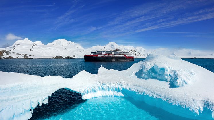 HX (Hurtigruten Expeditions) publishes ESG Report 2023: Calls for more transparency in the global travel industry