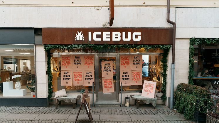 Budskapet var tydligt i Icebugs butiker under Black Friday: Anti Black Friday.