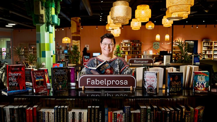 Festivalsjef Pål Schönhold gleder seg til fabelprosafestival på Deichman Mortensrud og seks andre biblioteker i Oslo. Foto: Gorm K. Gaare