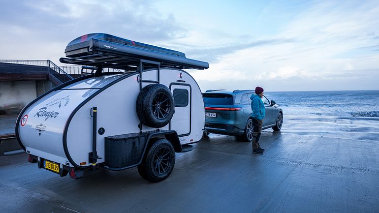 Vind 14 dages ferie i selskab med en XPENG G9 og Hero Camper