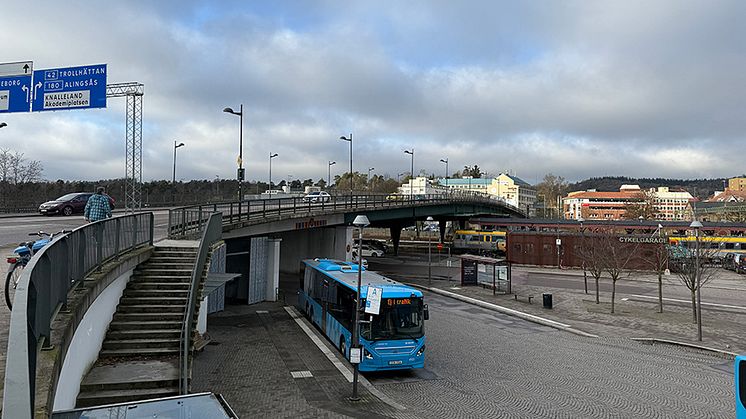 Centralbron mitt i Borås ska repareras under tre veckor. 