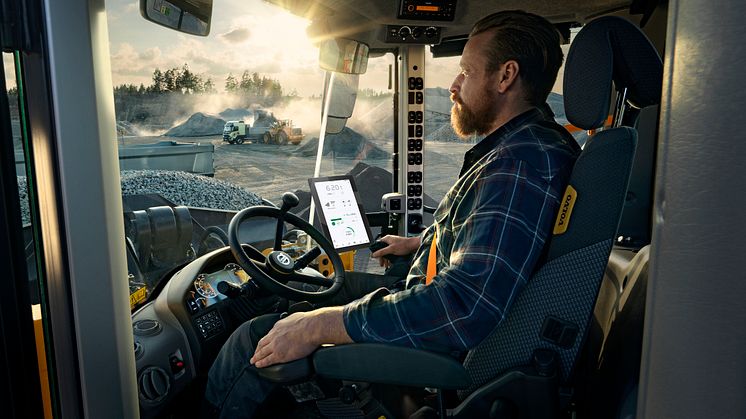 Load Ticket hjälper kunder att automatiskt få lastkvittodata till sitt kontor från Volvo hjullastare.